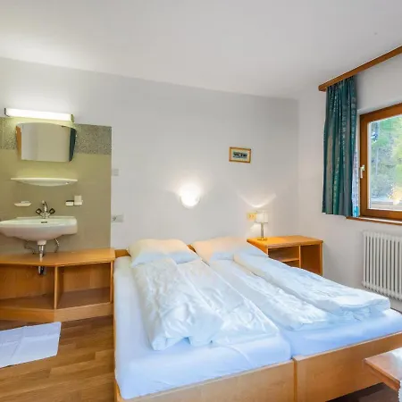 Holiday home Large Only 8 Km From Soelden Langenfeld