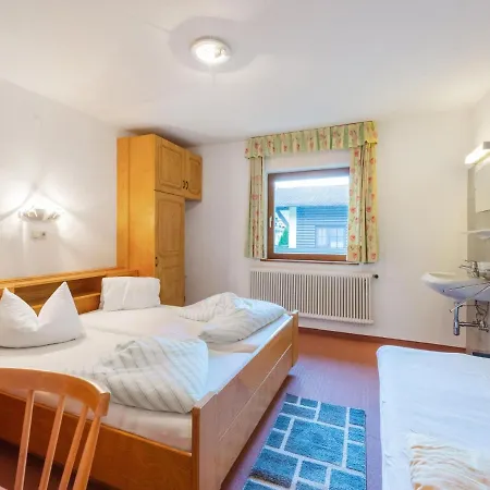 Holiday home Large Only 8 Km From Soelden *