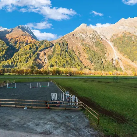 Holiday home Large Only 8 Km From Soelden Langenfeld