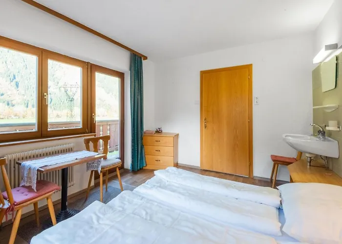 Chalet In Oetztal Near Ski Areas Längenfeld