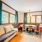 Chalet In Oetztal Near Ski Areas Längenfeld